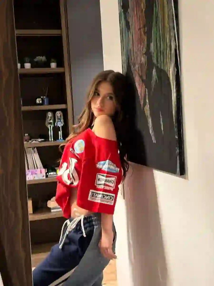 Aerocity escorts girl